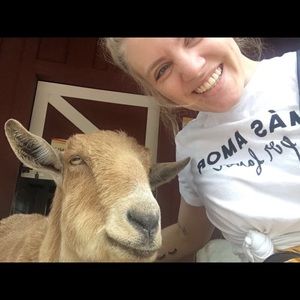 Meet your Posher, Ashlie